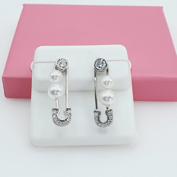 - "925 Sterling Silver Cubic Zirconia Earrings, U19254703 - Picture 7 of 11